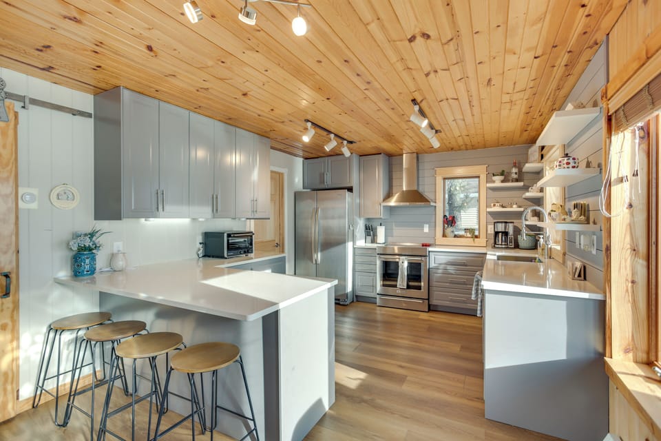 Kitchen | 1st Floor | Cooking Basics | Drip Coffee Maker | Dishwasher