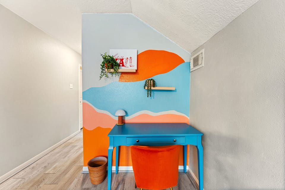 Dedicated workspace for the master's bedroom
