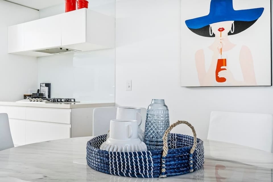 Decorative details for a coastal feel. 