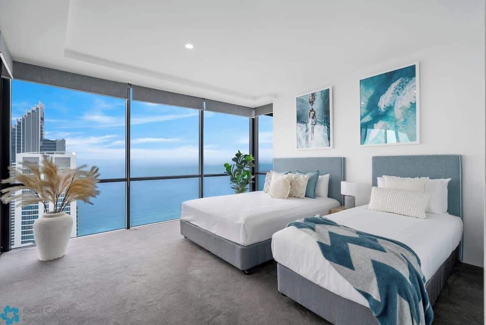 Second bedroom styled with inspiration from the beautiful sea view. Sleeps 3. 