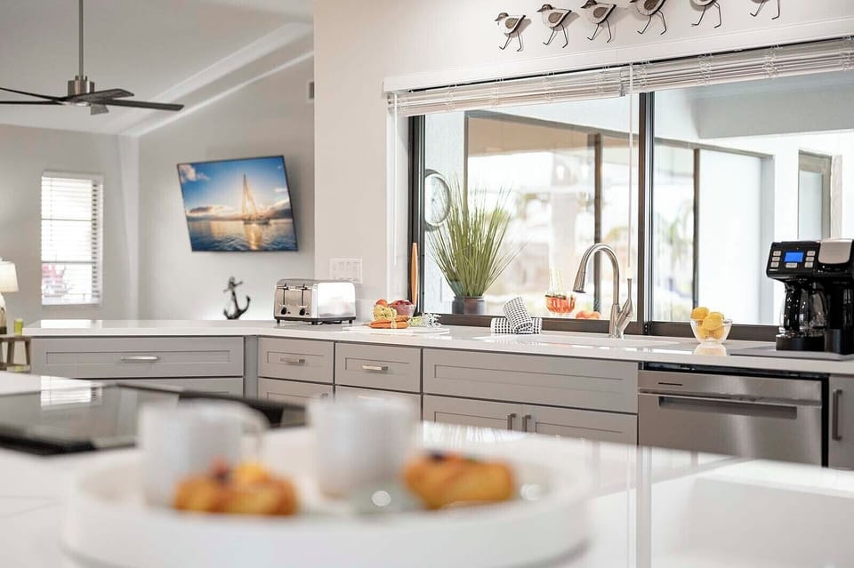 Kitchen with Center Island