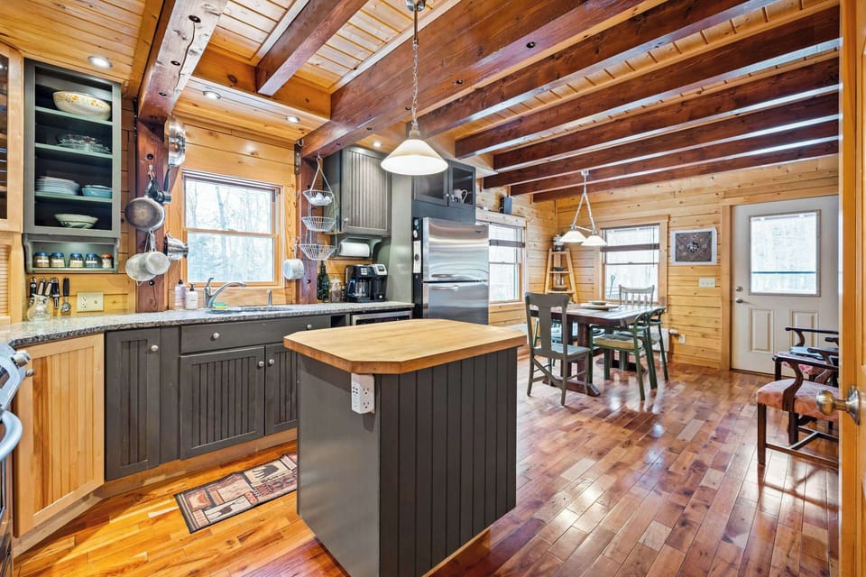 Kitchen Alternate 1