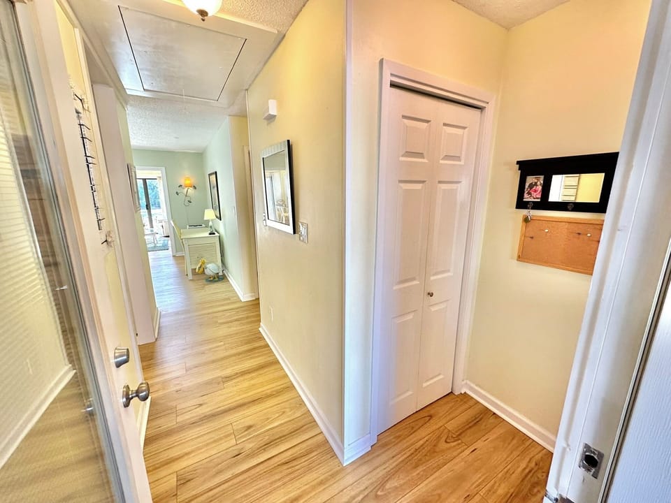 Entry way