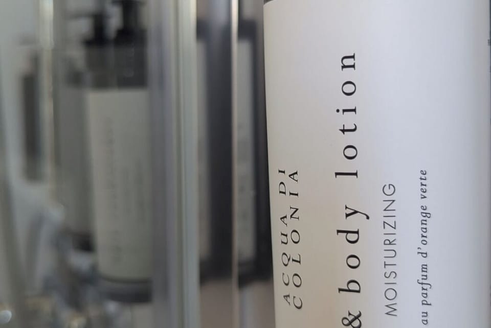 Bathroom amenities