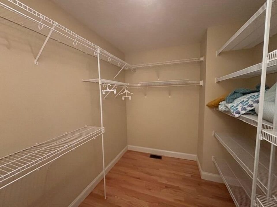wow! large walk in closet