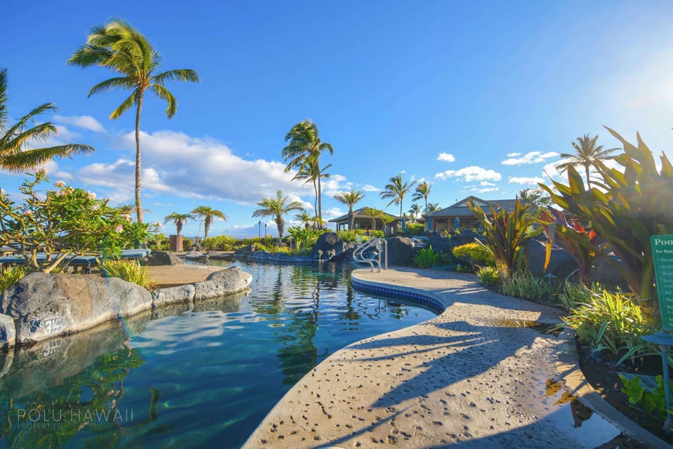 Ocean club dual level lagoon pool overlooking the Pacific Ocean.
