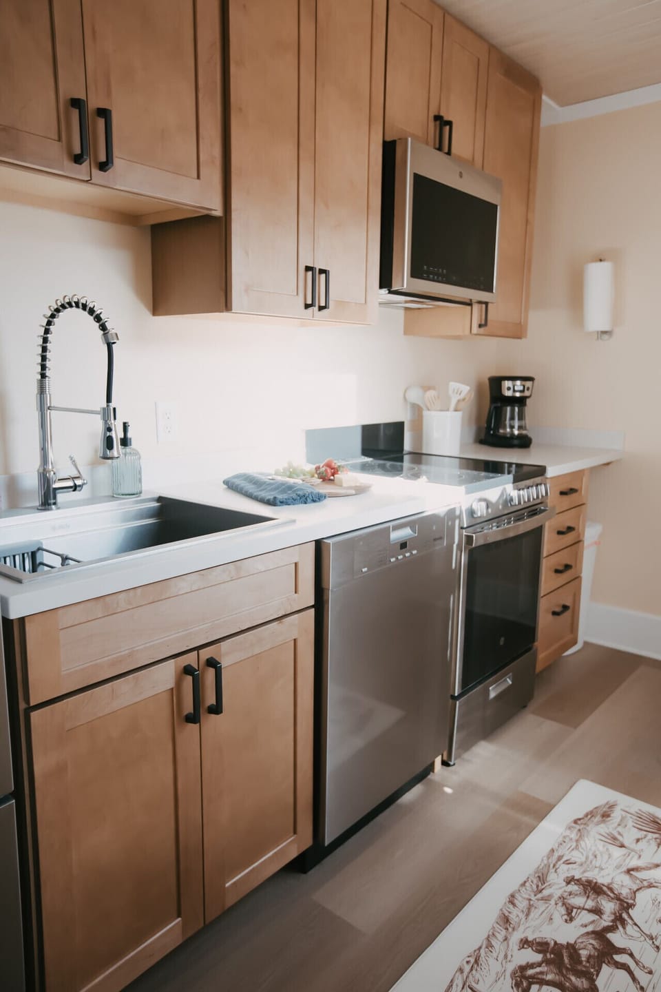 Flathead Apartment #4- Kitchen