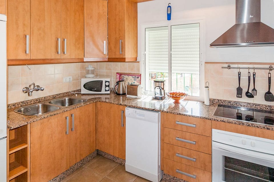 Cruz del Monte in Competa %2D Kitchen