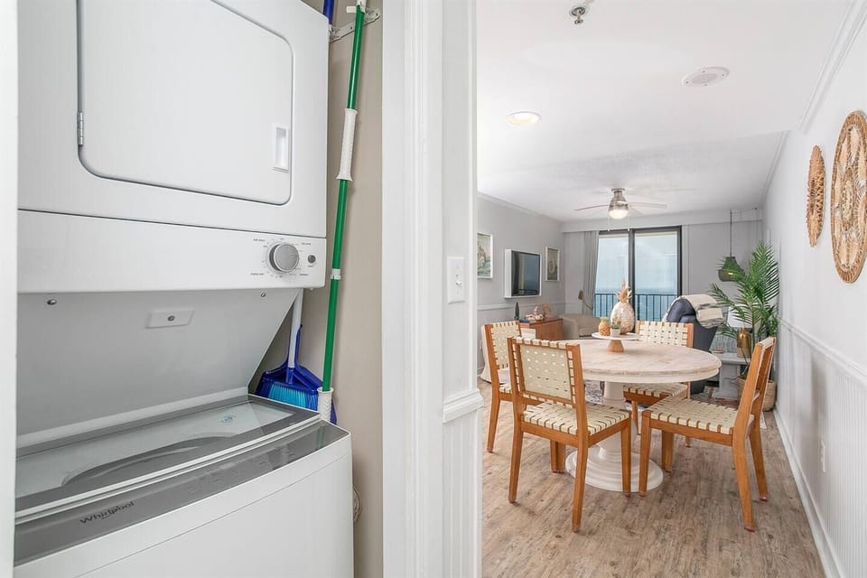 washer/dryer in unit