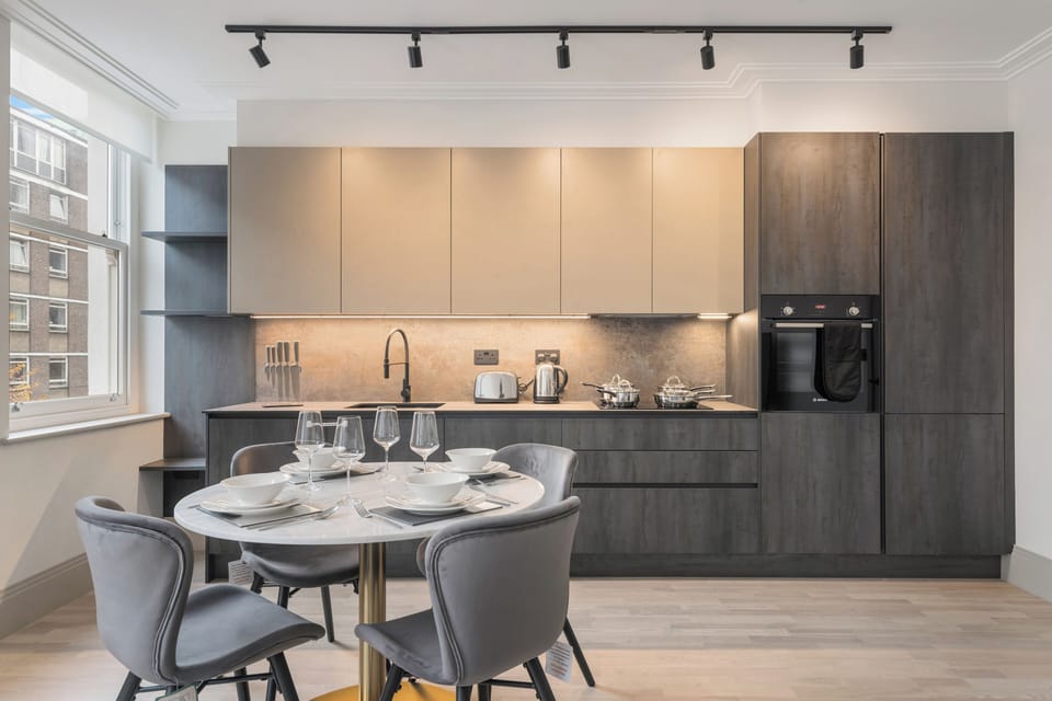 Grenville Street WC1N-7