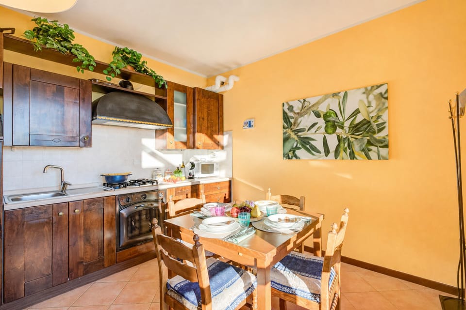 Kitchen and dining area