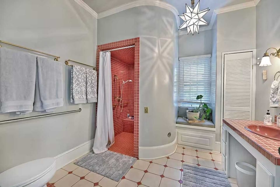 carriage20bathroom202