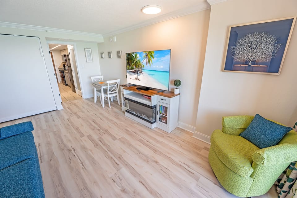 Large Living Area with Amazing Views of the Ocean, Beautifully Decorated