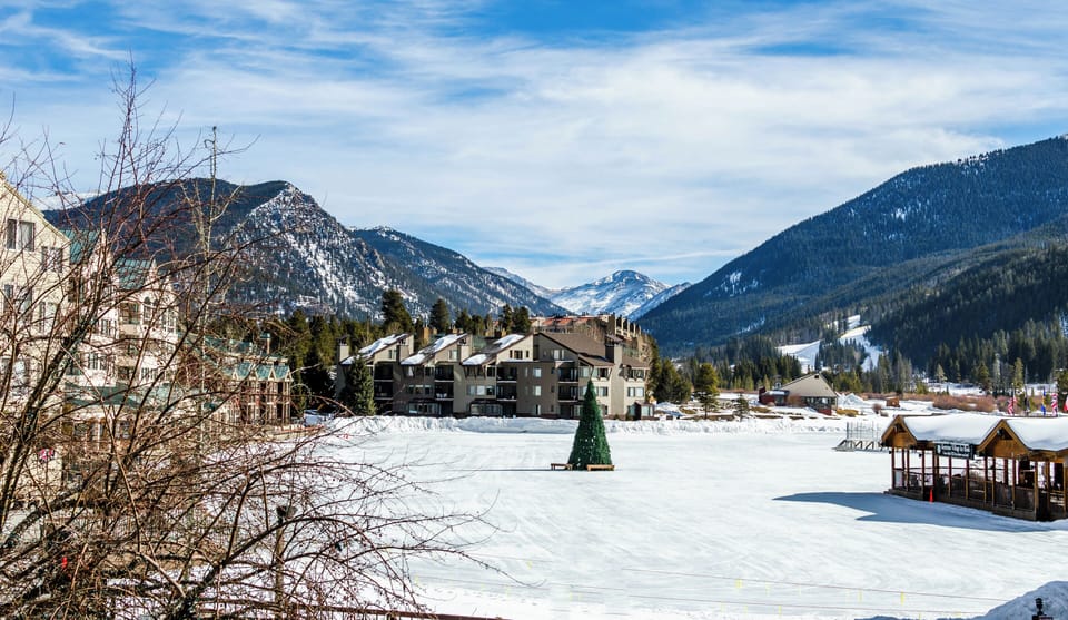 Enjoy ice skating on Keystone Lake during the winter.