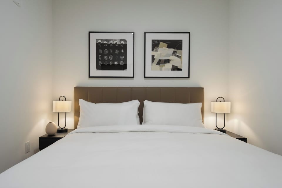 Long Beach - Jr 2 Bedroom - Bedroom (13)