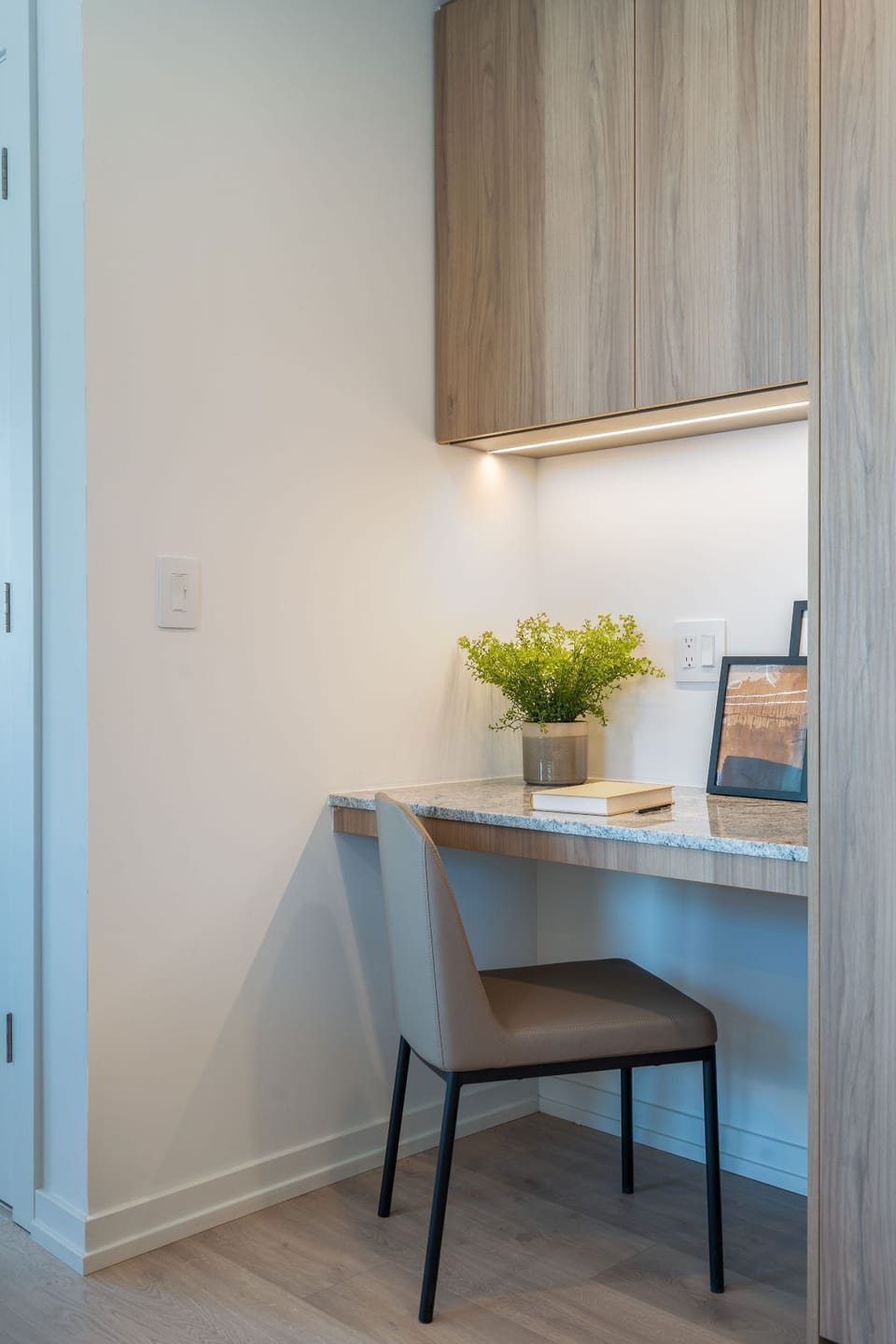 Level Hollywood - Two Bedroom Suite (16)