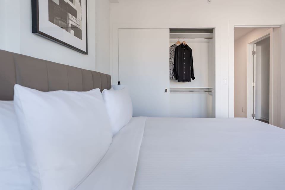 SMB_Level_Unit101_townhome_28