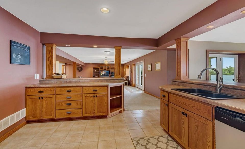Kitchen with views in all directions 