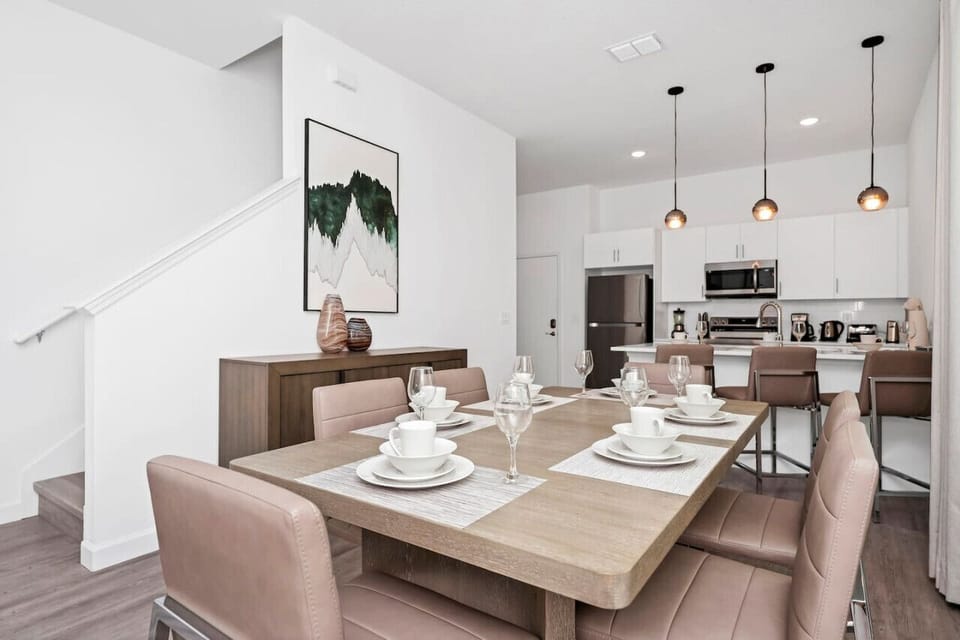 Dine in style with plenty of room for delicious meals and great conversations!