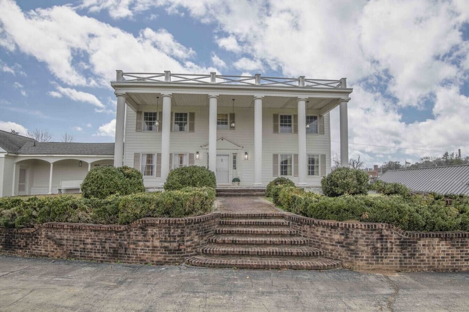 Welcome to Colonial 511