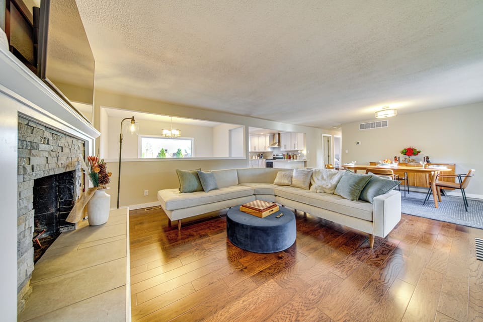 Living Room | Main Level