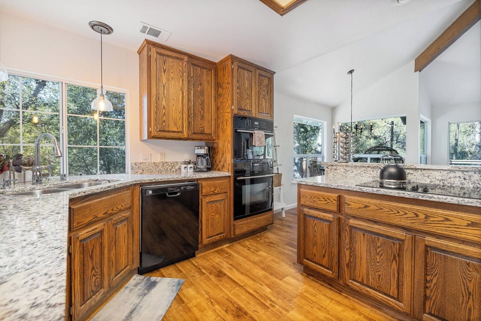 Fully stocked kitchen 