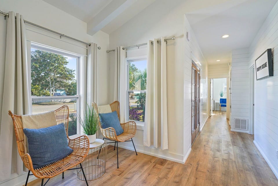 Pearl Sands - Adorable Vacation Rental Beach House Near Gulf with Private Pool in the Cottages of Crystal Beach, Florida - Five Star Properties Destin/30A