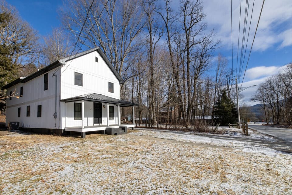 Side view of the front of the home