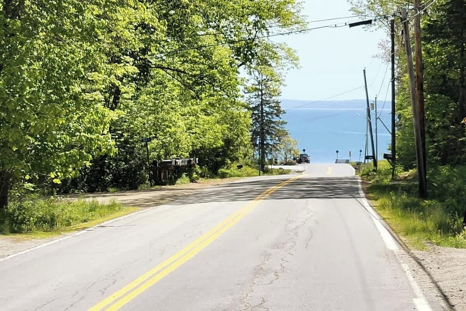 2 minute walk to beach!