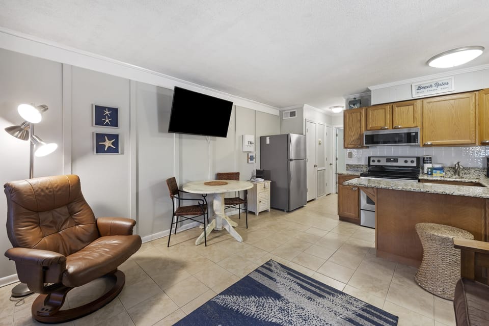 Smart TV & cable channels in the living room