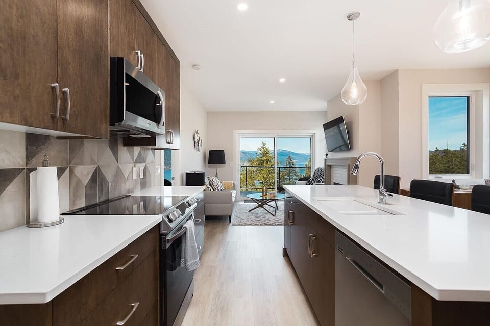 Kitchen. Perfectly equipped, plus espresso and coffee machine
