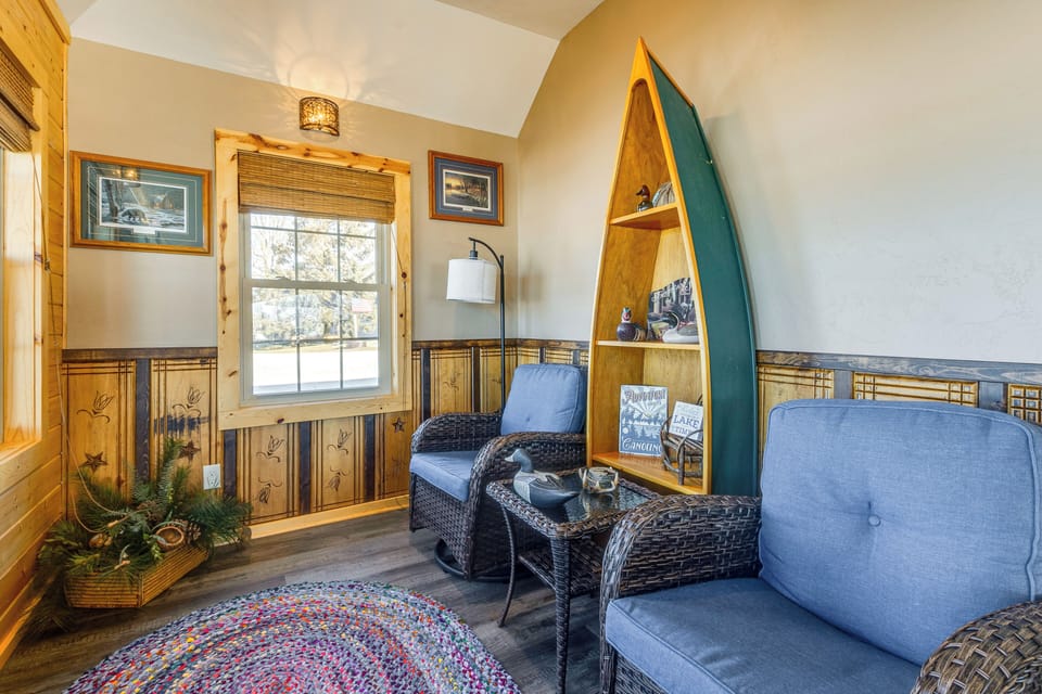 Reading Nook | 1st Floor