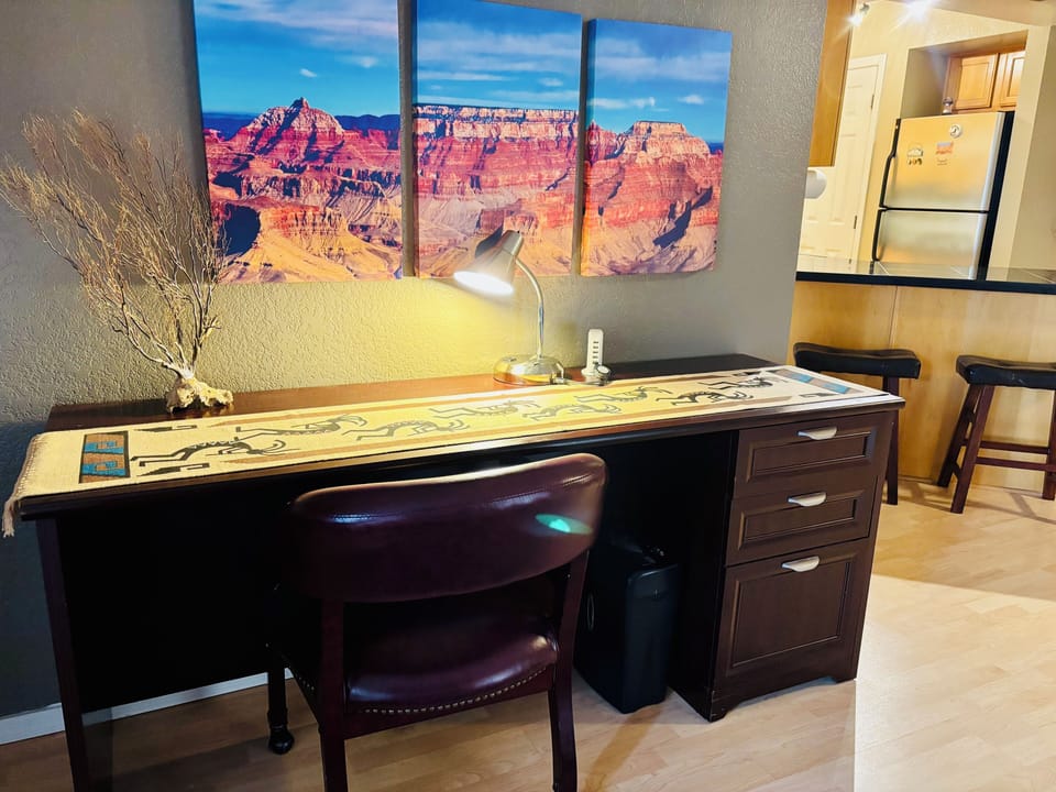 Work Desk

