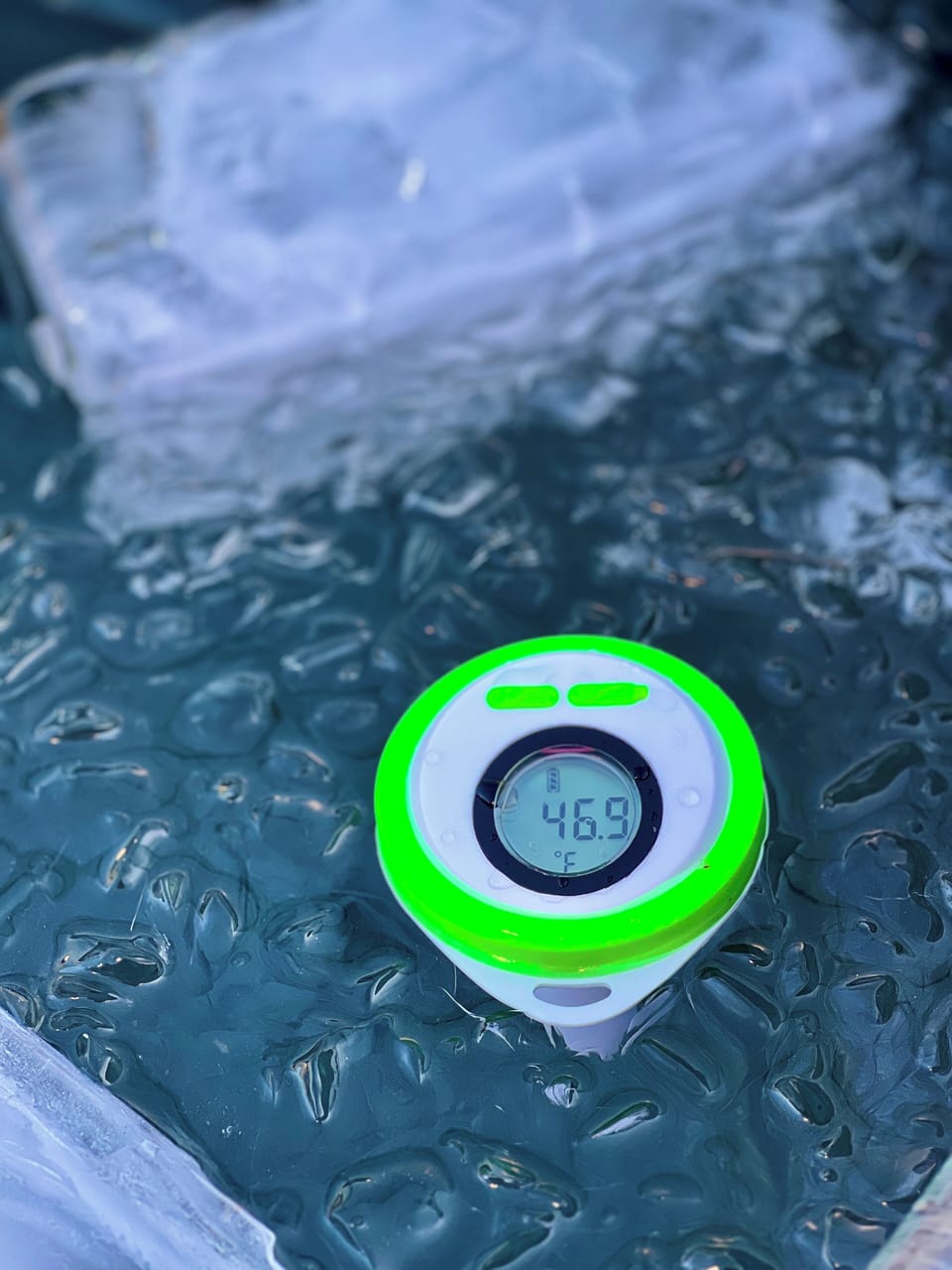 roof top cold plunge gets colddddd
