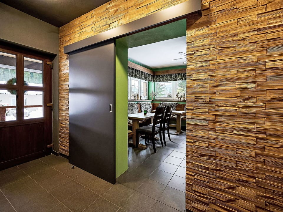 Wall, Flooring, Wood, Floor, Interior Design, Furniture, Door, Wood Stain, Ceiling, Wood Flooring