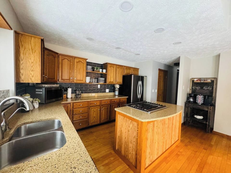 Fully stocked kitchen