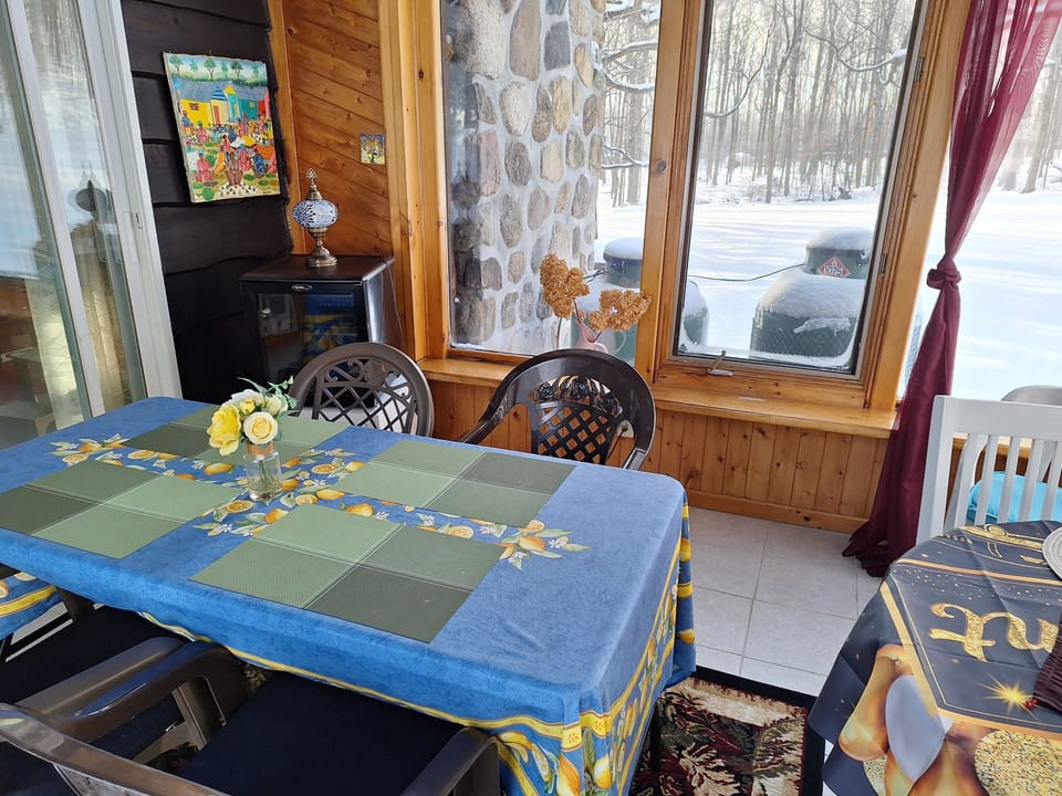 Sunroom first floor - Verrière premier plancher