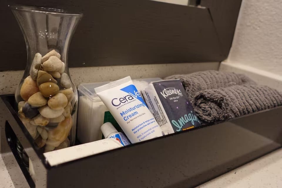 Bathroom amenities