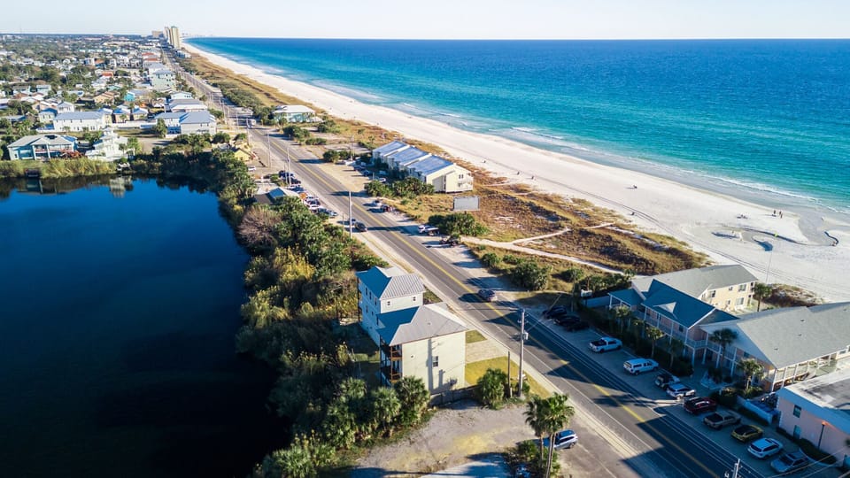 Direct pond and beach access