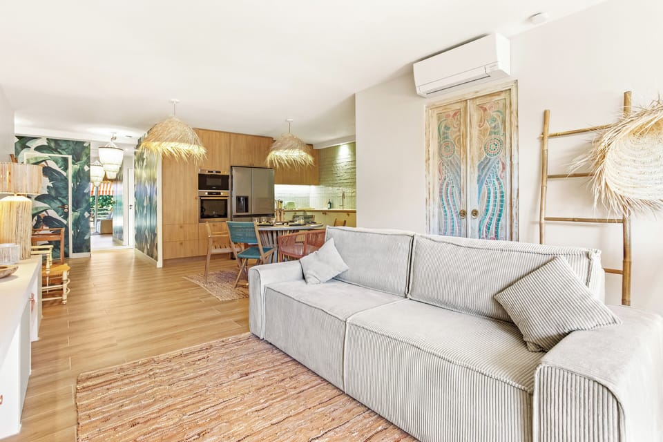 Living space (4)