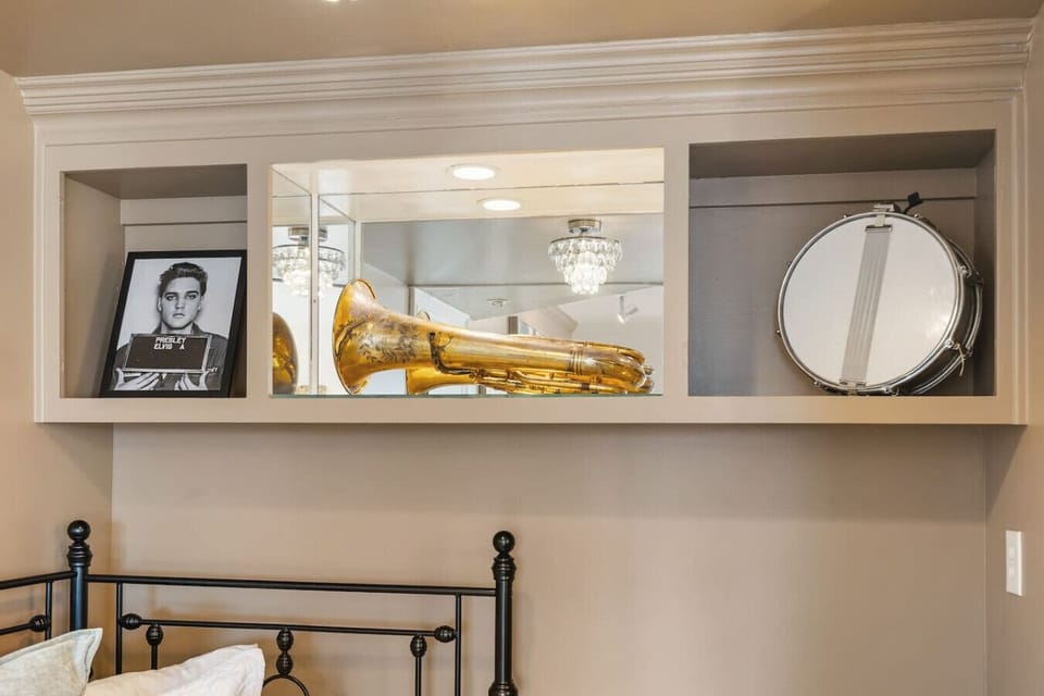 Unique decor makes the home cozy and chic!