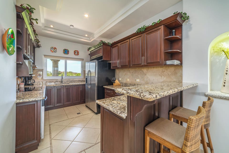 2 person breakfast bar 