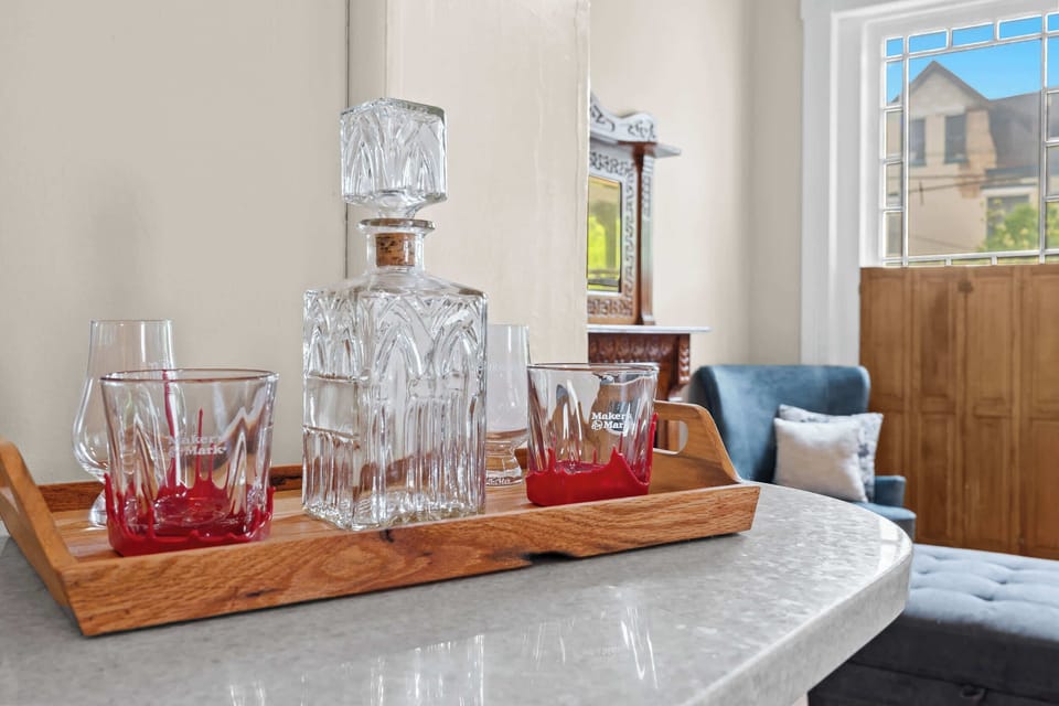 Living Room: Thoughtful design touches that make you feel right at home.