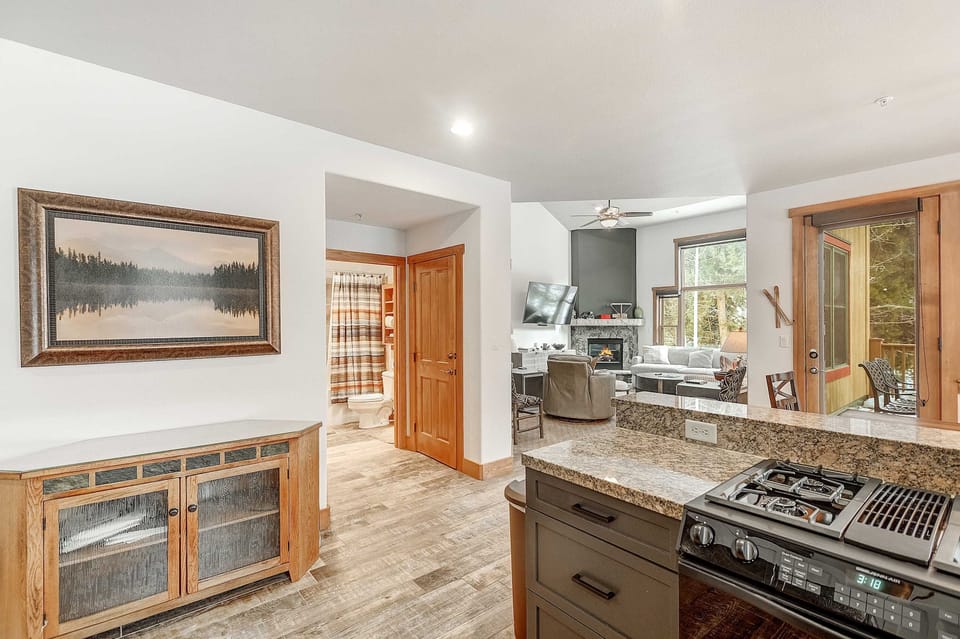 Fully equipped kitchen 