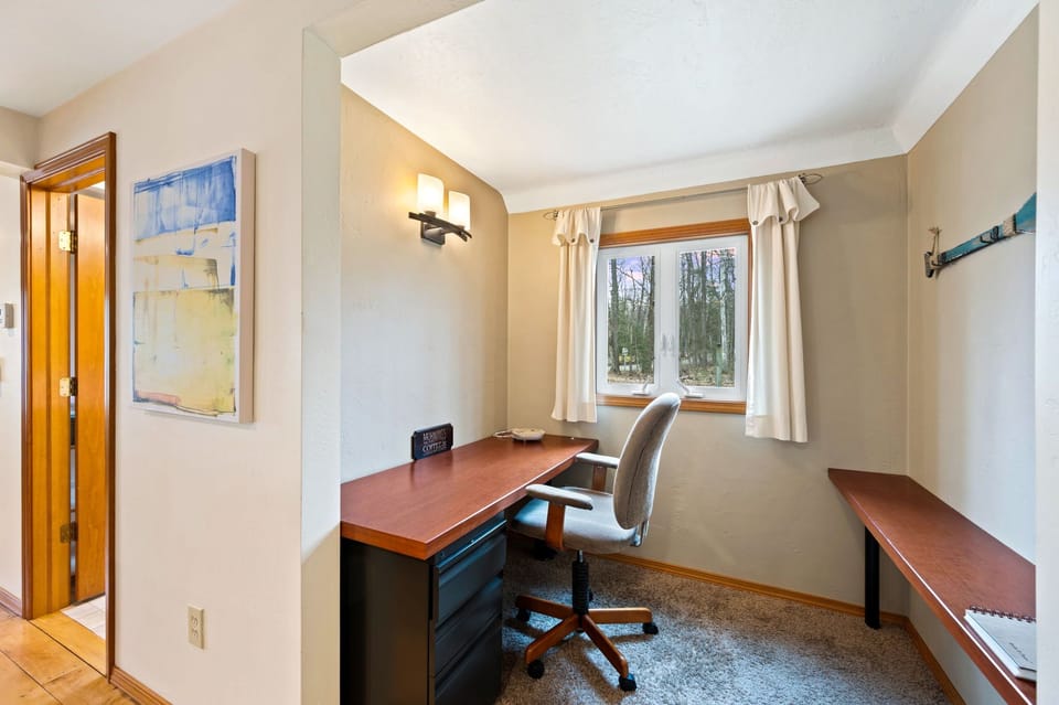 Dedicated workspace with chair!