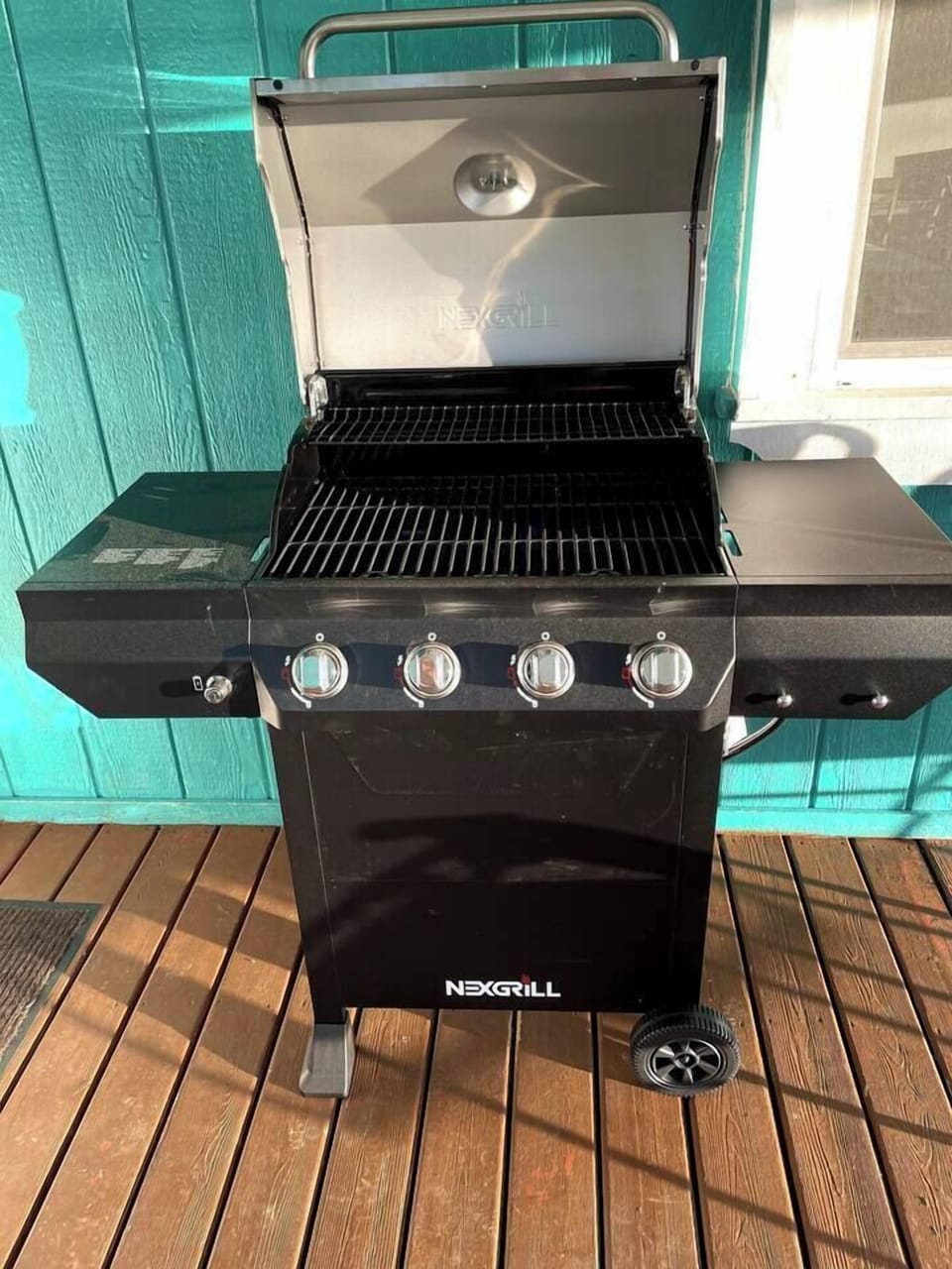 BBQ grill on the deck.