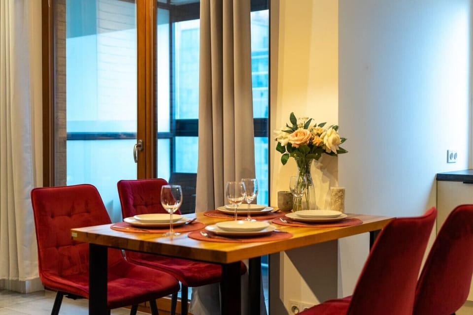 Dining Area | Book Now with RENTUJEMY