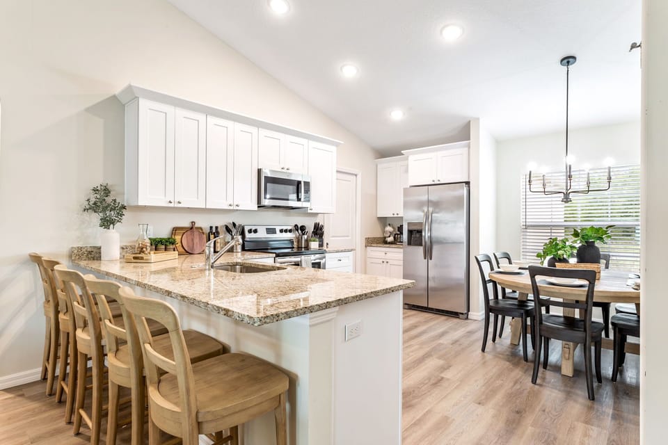 Kitchen with everything you need to make a snack for 1 or a dinner for 10.