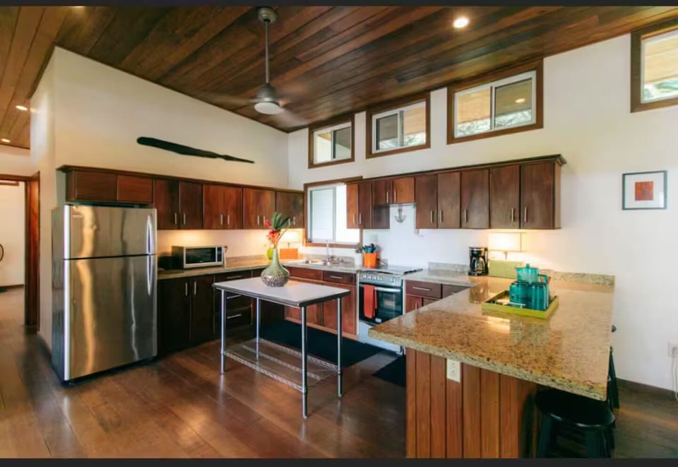 Kitchen with bar area.