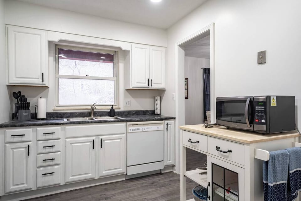 0023a7c0-2e8d-4069-9e13-9e1aec228cdc